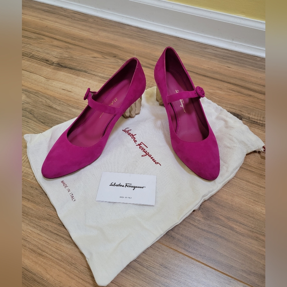 Salvatore Ferragamo Ortensia Mary Jane Pump, Pink, size US 7.5C